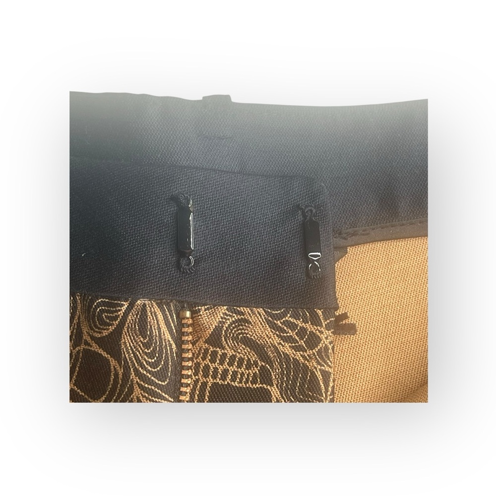 new Thomas Wylde ๐ฃ Luxe Naughty Ruffled Shorts ๐ฃ Black + Rose Gold Print ๐ฃ 4 ๐ฃ - Picture 10 of 16